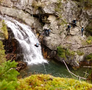 tyrolienne sortie canyoning vers Chamonix